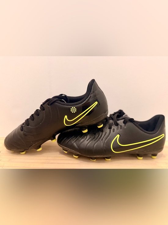 Nike Other - Nike Kids’ Tiempo Legend 10 Club FG Soccer Cleats
